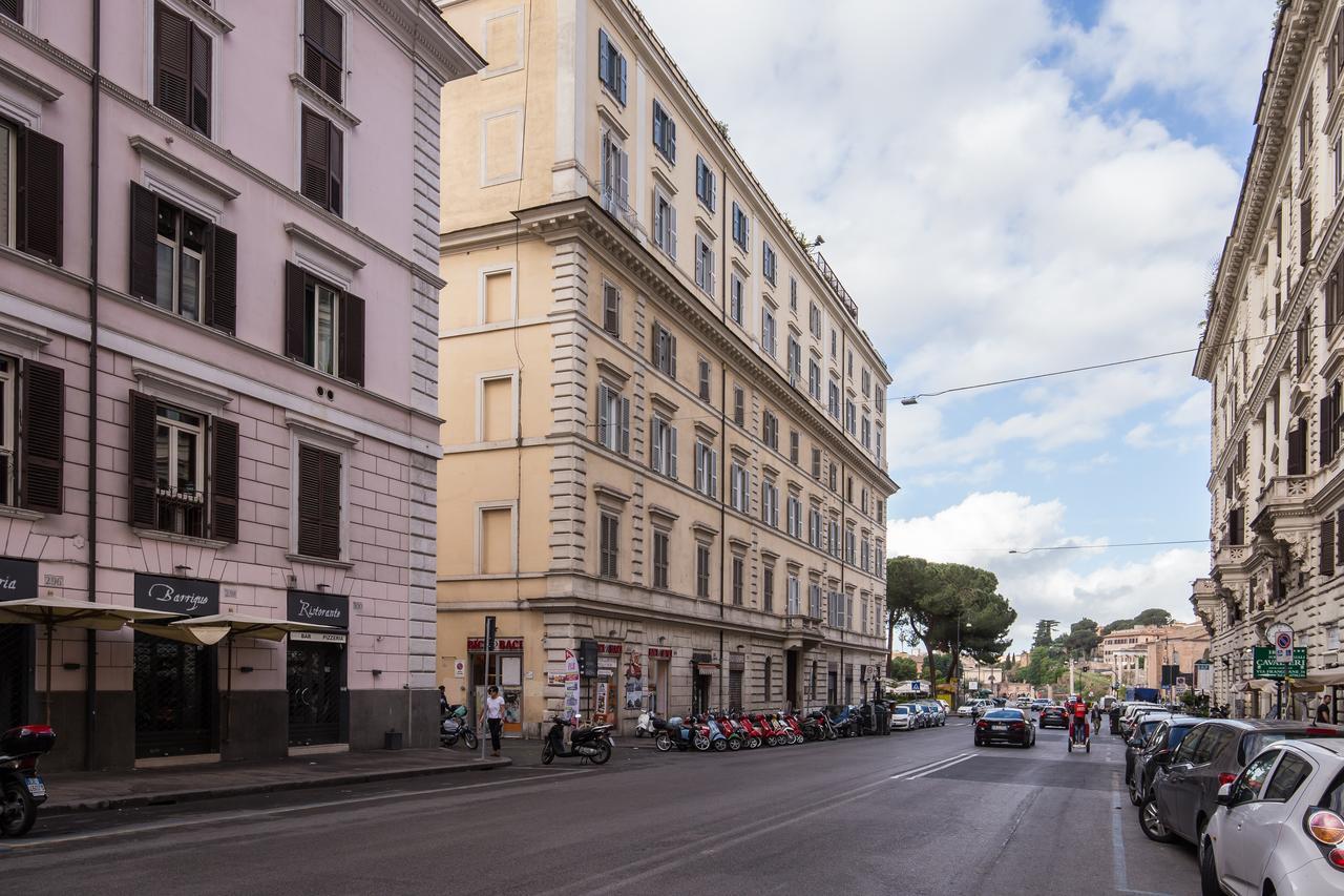 Caesar House Residenze Romane Exterior photo